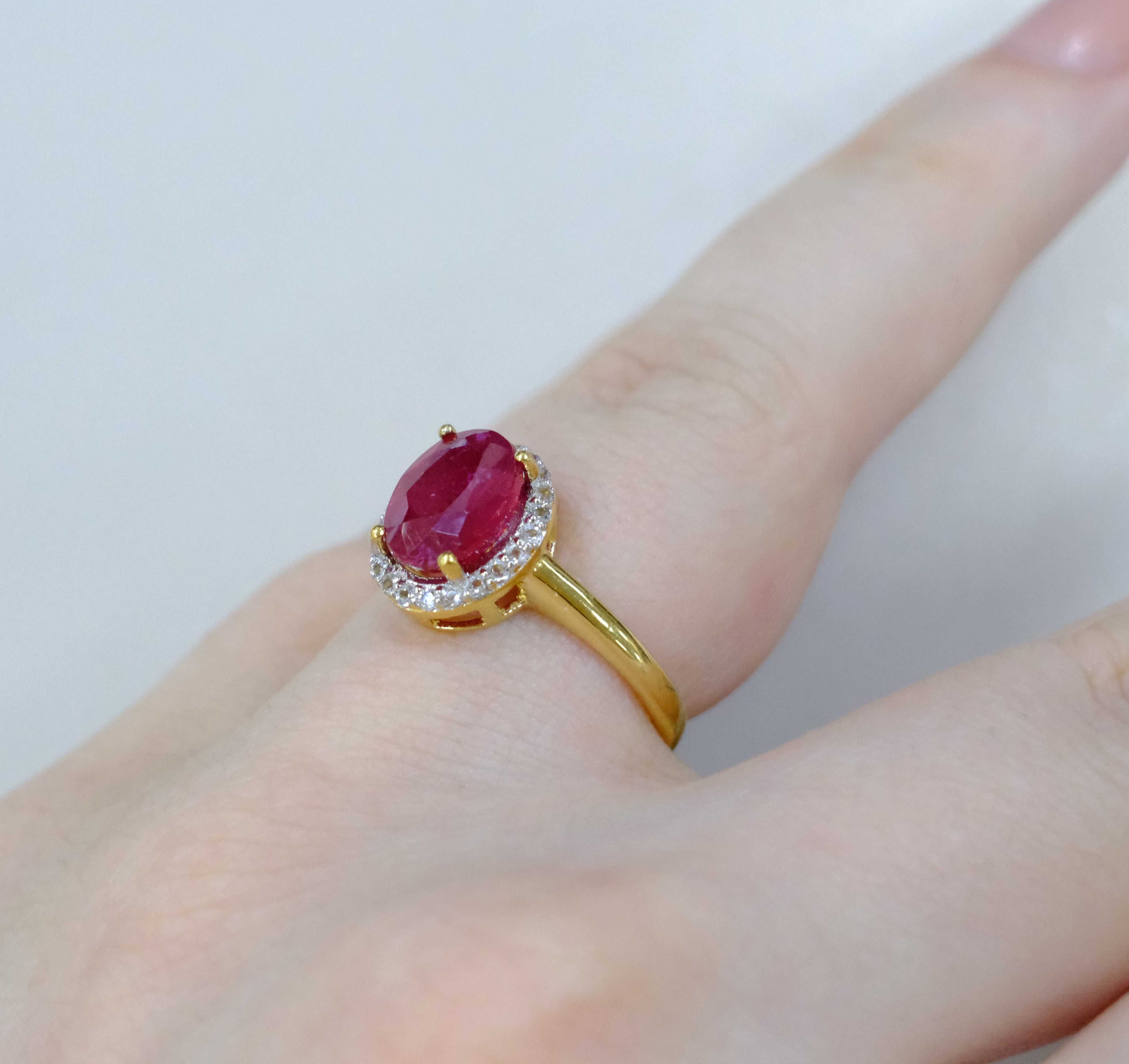 Серебряное кольцо с рубином